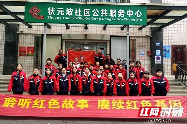 啊!好紧张,居然就我和女神两个人上课!啊!我的心跳的好厉害,如果这时候出现一只鬼吓唬她,抱着我多好红迪网平台-分享、交流、探讨啊!好紧张,居然就我和女神两个人上课!啊!我的心跳的好厉害,如果这时候出现一只鬼吓唬她,抱着我多好话题